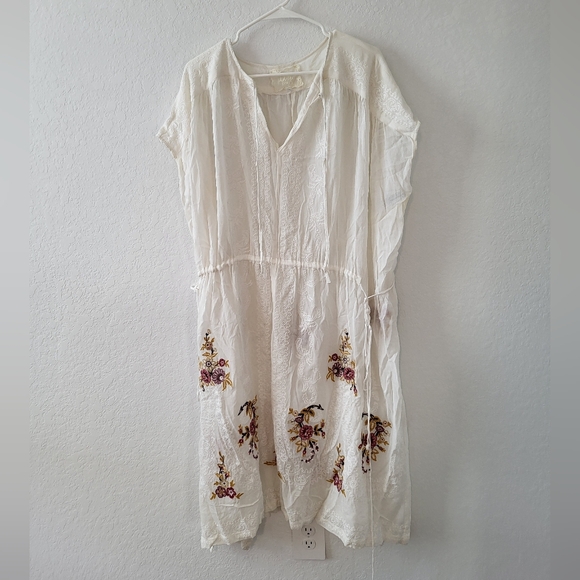 Johnny Was Dresses & Skirts - Johnny Was Love Dress Embroidered